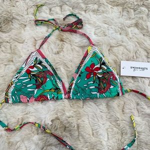NWT Swimsuits For All Triangle Bikini Top